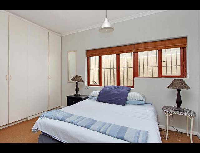 2 BEDROOM PROPERTY TO RENT IN GREEN POINT